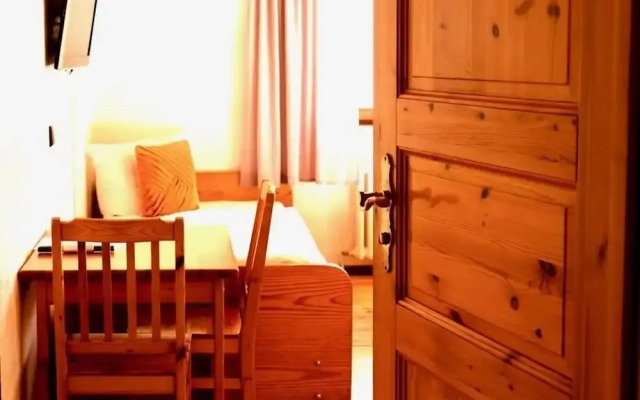 Hotel Nest