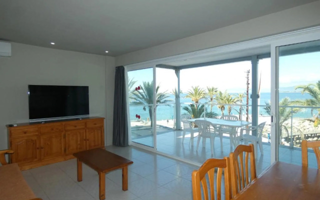 Rentalmar Acantilados Playa
