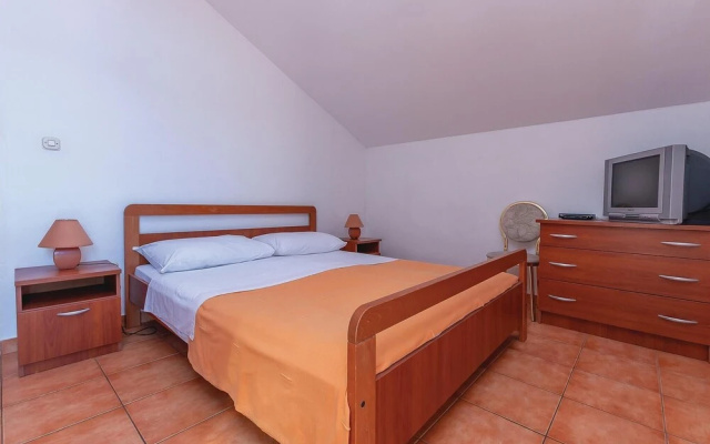 Nice Home in Tisno With Wifi and 1 Bedrooms
