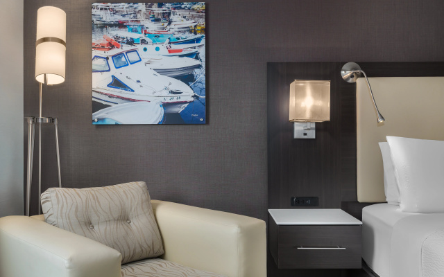 Holiday Inn Express & Suites Cold Lake by IHG
