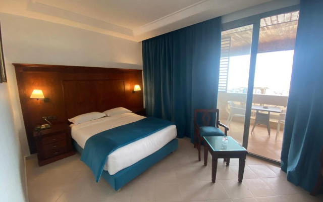 Hotel Azur