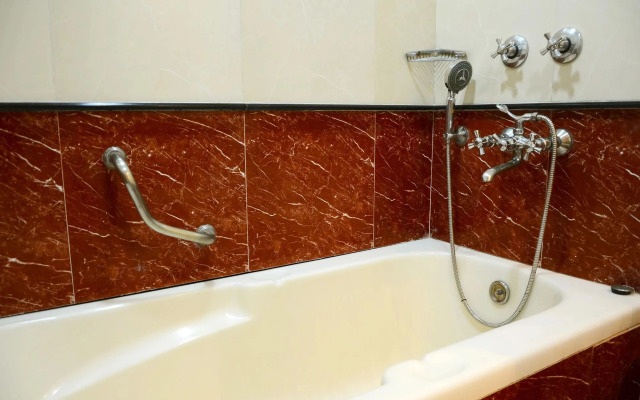 OYO 1801 Hotel Divine Inn