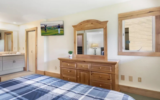 770 Potato Patch 4 Bedroom Townhouse