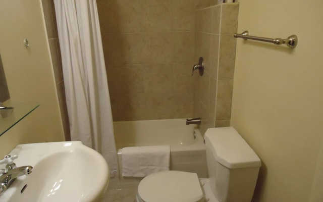 Bond Hostel