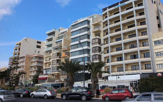 Отель Sliema Marina Слима вид на фасад