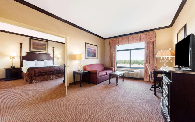 Big Country Hotel & Suites, SureStay Collection by BW