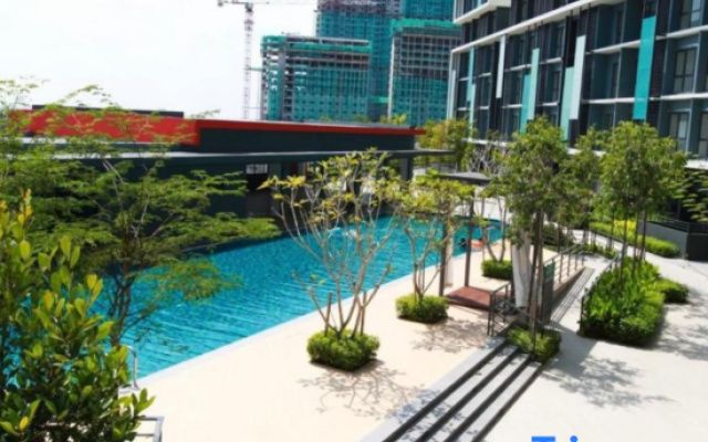 Layover Living at KLIA South