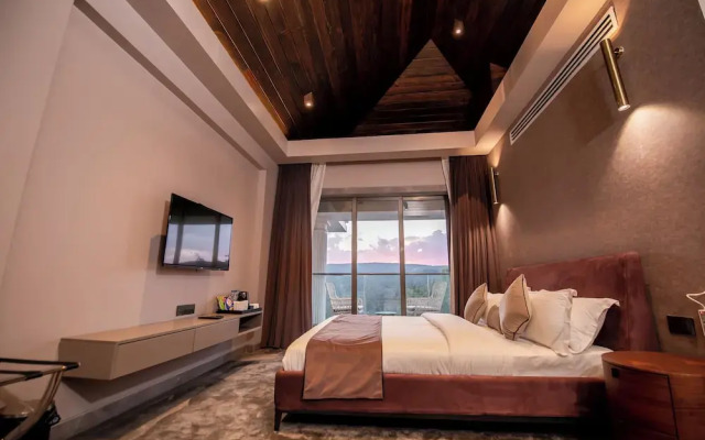 Valentia The Exotic Boutique Hotel - Pure Veg
