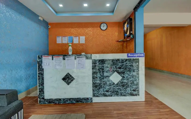 OYO 75132 K N Residency
