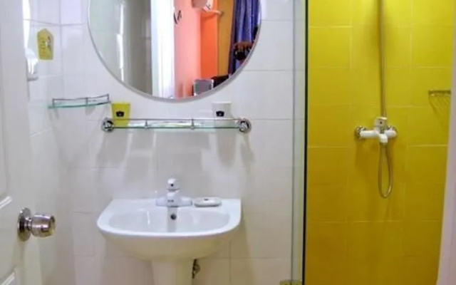Home Inn (Kunming Jianshe Road)