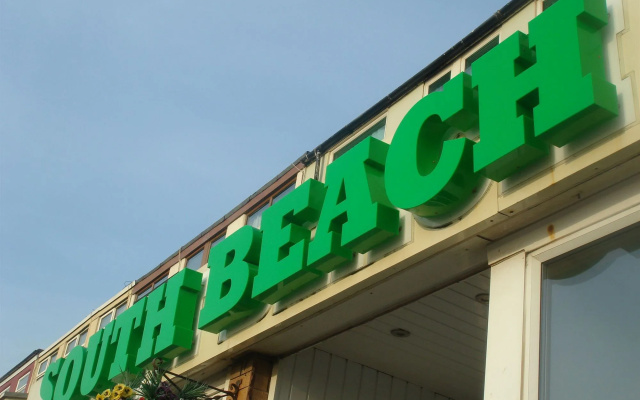 South Beach Promenade