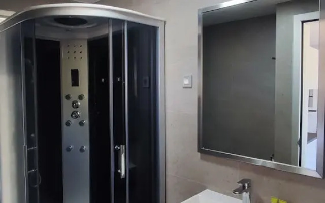 Summertime Signature Suites
