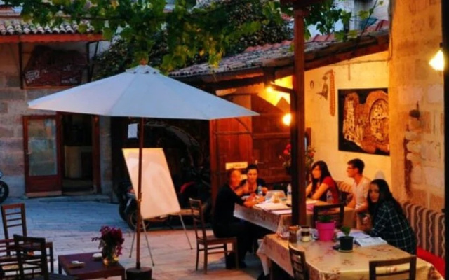 Tokmak Guest House