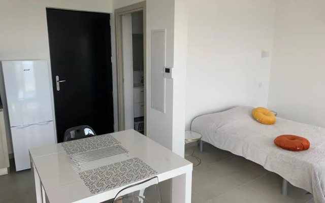 Studio au coeur du village de Poretto