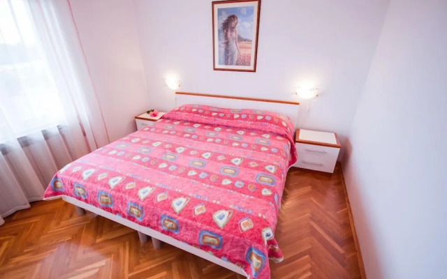 Apartment IDA