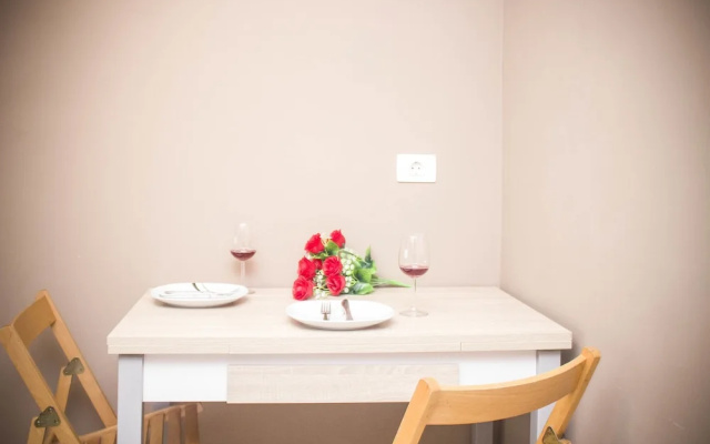 Joey Apartments