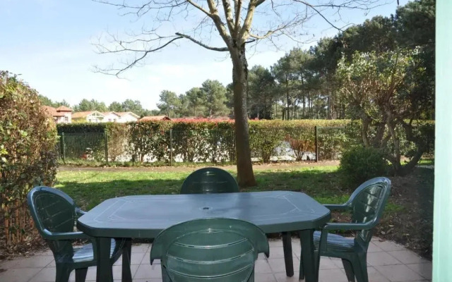 Maison jumelée dans residence avec piscine - 320