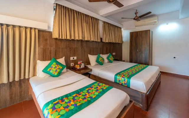 Kristal Sands Beach Resort