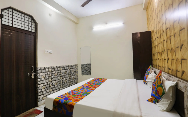 Fabhotel Royal Stay Inn