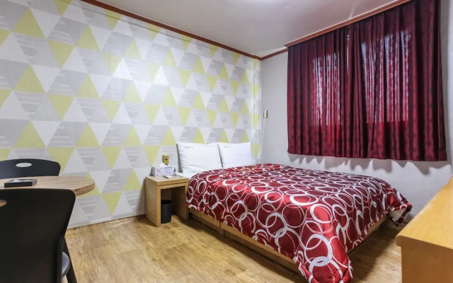 Gangneung Ewha Motel