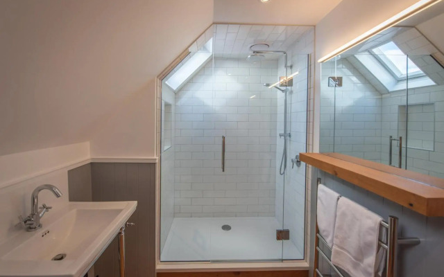 Akaroa Waterfront Apartment