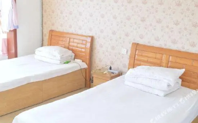 Xuefeng Hotel