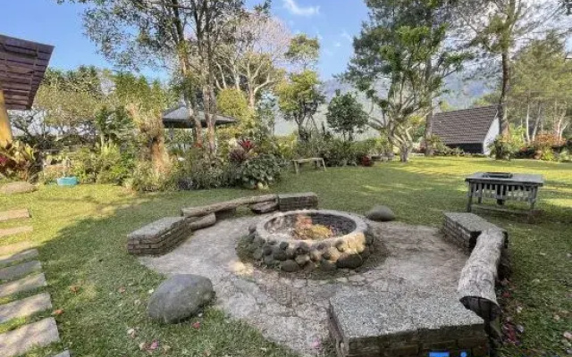 Villa 325 Maribaya