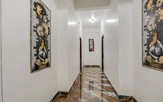 Hotel Arrowcity Inn by OYO Rooms