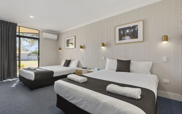 The Wine Vine Hotel