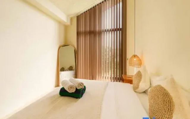 Modern 2BR Oasis with Pool in Balangan