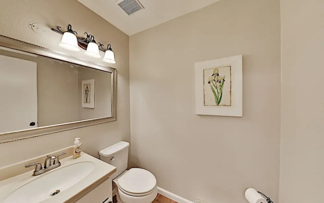 3330smoo 4 Bedroom Home