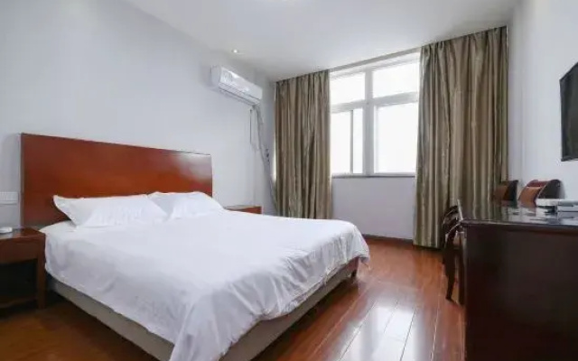 Xintiandi Hotel