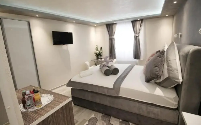 Alessio Premium Rooms