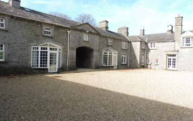 Ross House Bed & Breakfast