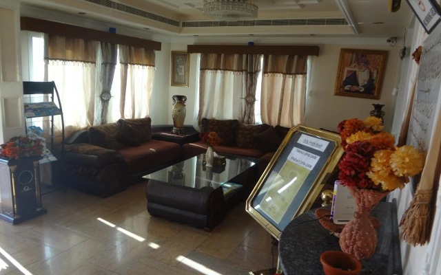 Marina Hotel