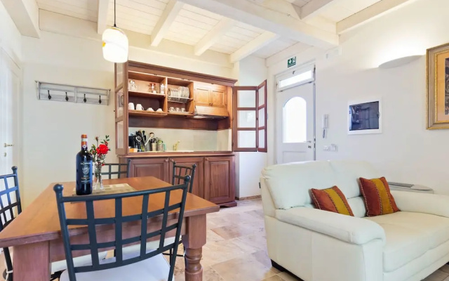 Charming apartment in Castellina in Chianti with garden