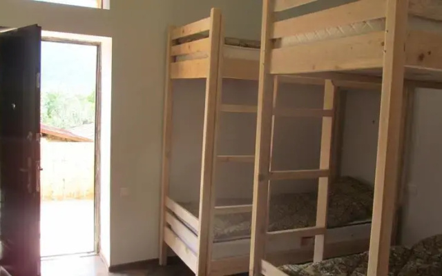 Hostel Kakuchela