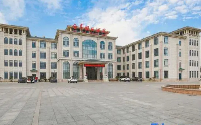 Jinzun Holiday Hotel