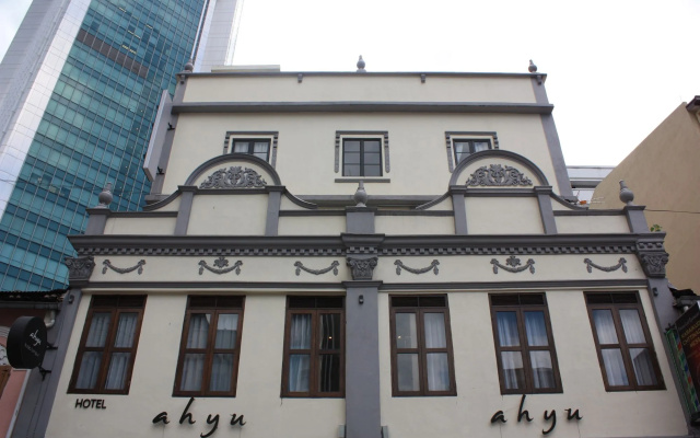 Ahyu Hotel