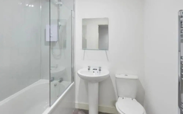 Apartment 1 in Loftus