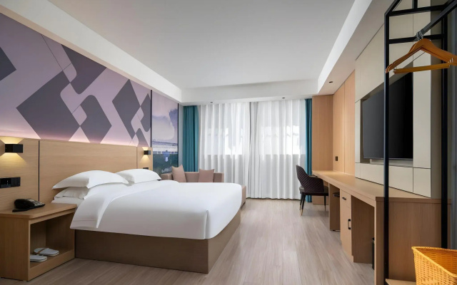 Chonpines Hotel (Yancheng Yueda 889 Commercial Plaza High Speed Railway Station)