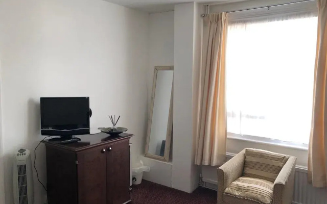 Apartment in Colva, Goa With Pool & Gym