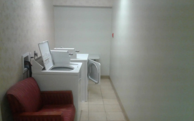 Quality Inn Grand Rapids Near Dowtown