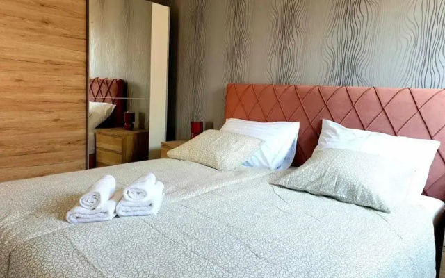 Lovely 1-bed Apartment With sea View in Srima