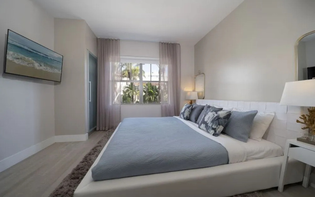 Strand on Ocean by Sunnyside Hotels