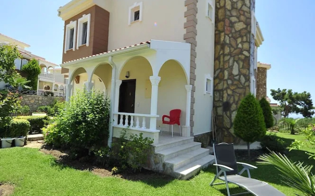 Ottoman Village Villas by Etucon