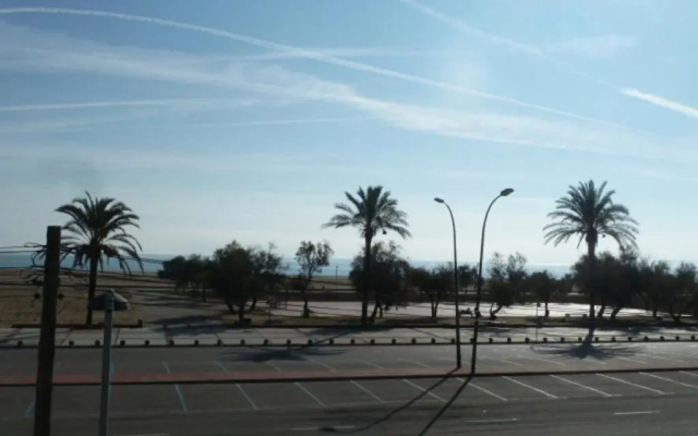 Apartamento En Primera Linea Playa Ref 285