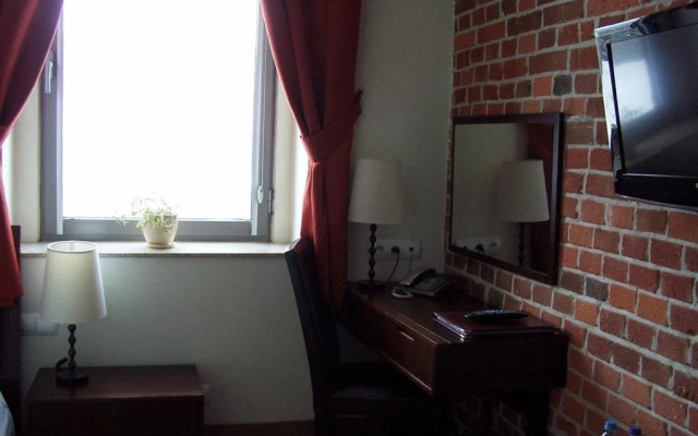 Hotel Flora