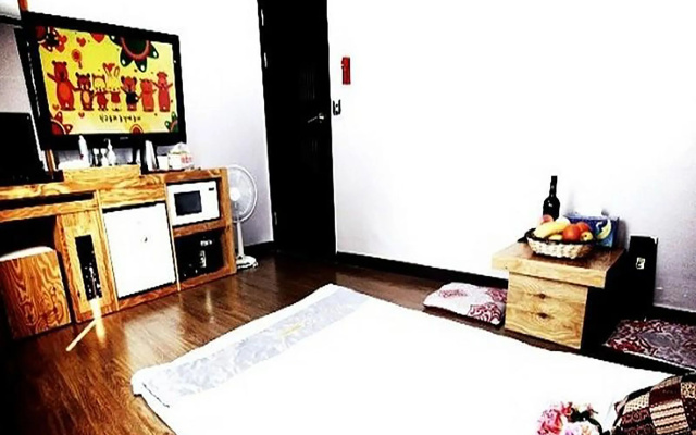 Gung Tourist Hotel