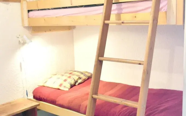 Apartment With one Bedroom in Aiguilles, With Wonderful Mountain View
